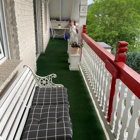 104sqm Bright And High Quality Flat Linz am Rhein